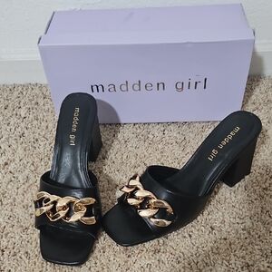 Madden Girl Golden C Slide Heel